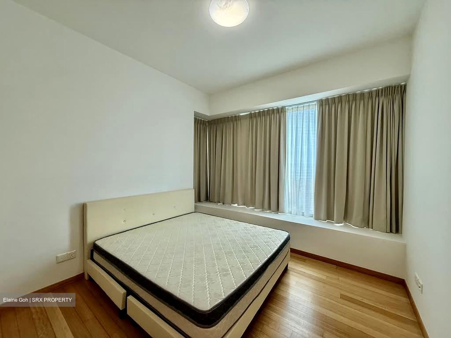 Marina Bay Residences (D1), Condominium #576787301